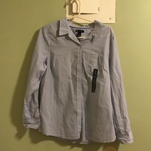 GAP Tops - Brand new Gap boyfriend button-down GAP Tops - Brand new Gap boyfriend button-down